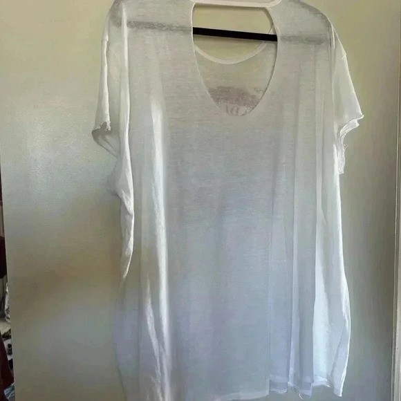 Incredibly Soft Lucky Lotus Short Sleeve Top with Buddha Image. Never Worn. - Picture 3 of 6